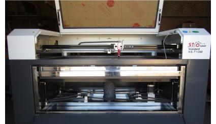 Для чего нужен подъемный стол на со2  лазере  и какие бывают типы поворотной оси