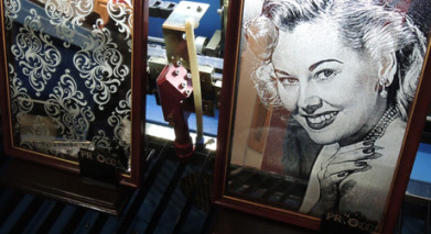 Скло, дзеркало