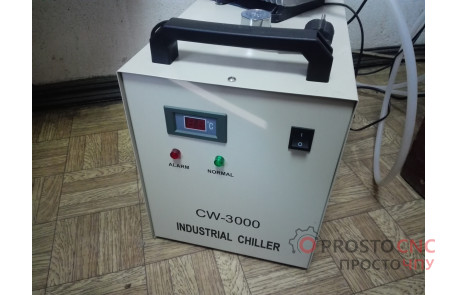 БУ лазерный станок (гравер) с рабочим полем 40х30 см и трубкой 80 Вт