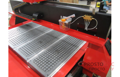 STOCNC 1325 - широкоформатний швидкісний фрезерний верстат з ЧПУ