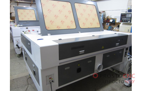 Лазерный станок Expert 1610