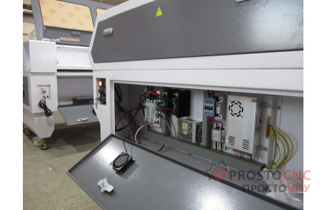 Лазерный станок Expert 1610